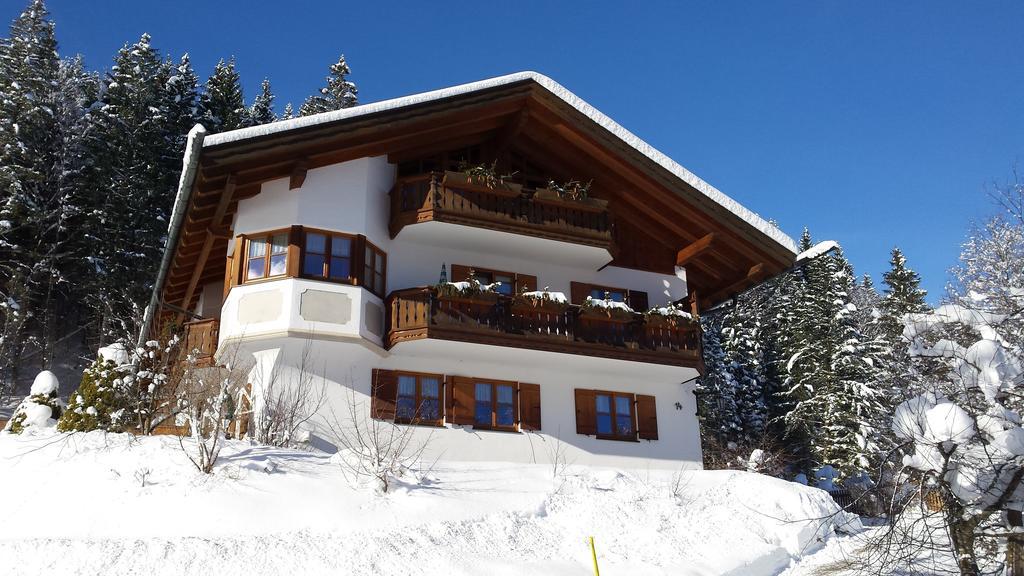 Ferienhaus Am Roemerweg Klais Bagian luar foto