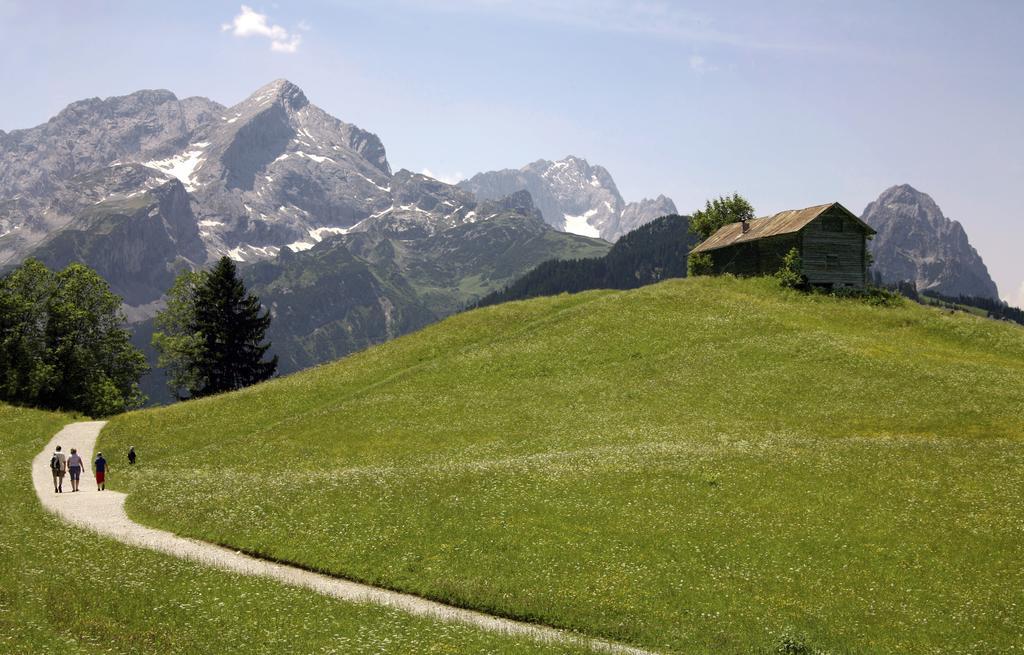 Ferienhaus Am Roemerweg Klais Bagian luar foto