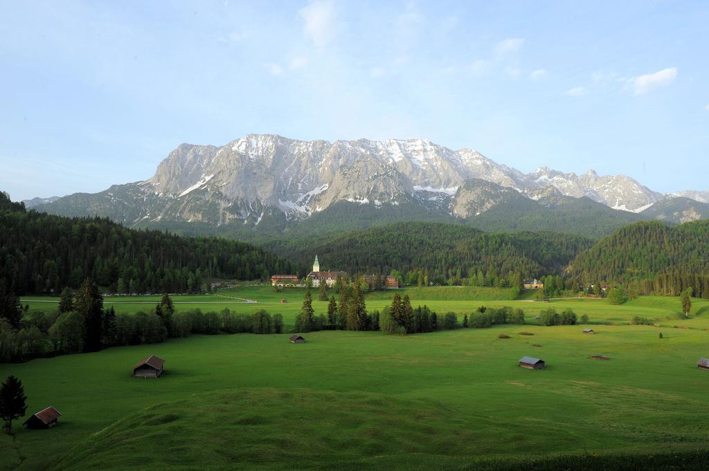Ferienhaus Am Roemerweg Klais Bagian luar foto