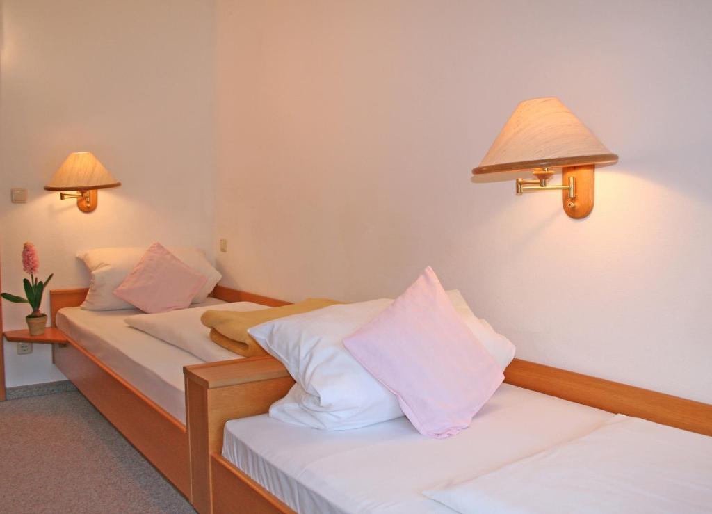Ferienhaus Am Roemerweg Klais Bagian luar foto