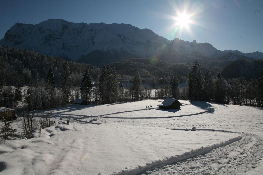 Ferienhaus Am Roemerweg Klais Bagian luar foto