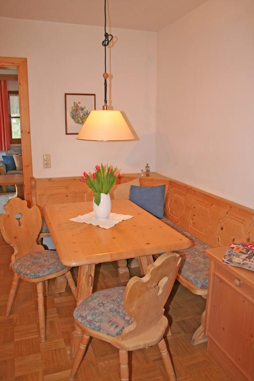 Ferienhaus Am Roemerweg Klais Bagian luar foto