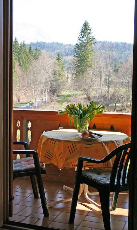 Ferienhaus Am Roemerweg Klais Bagian luar foto